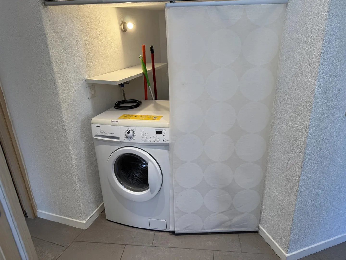 Mendrisio Zentrum – Elegante Wohnung mit privatem Garten - Foto 12 von 22