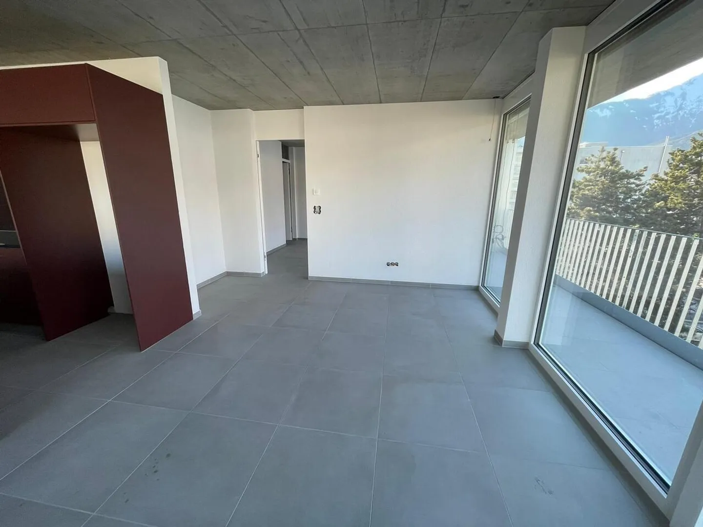 Magnifico appartamento nuovo con grande balcone - Foto 10 di 14