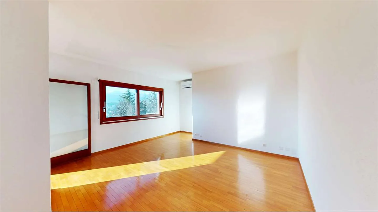Ampio 5.5 locali vista lago a Lugano - Ruvigliana - Foto 13 di 13