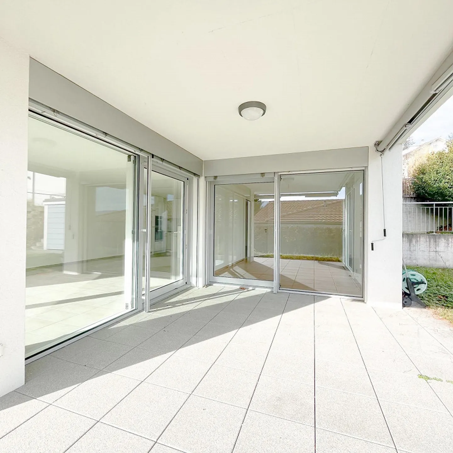 Stilvolle 4.5-Zimmer Gartenwohnung mit lichtdurchflutetem Wohnambiente - Foto 10 von 12