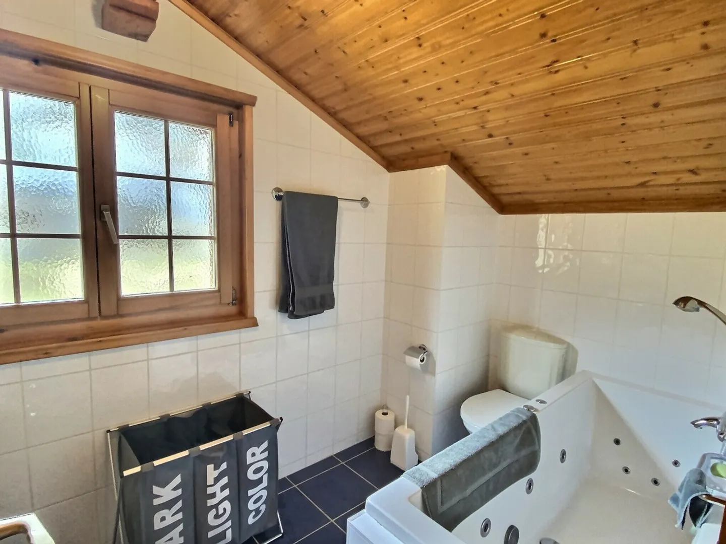 Chalet 5.5 Zimmer - Foto 9 von 13