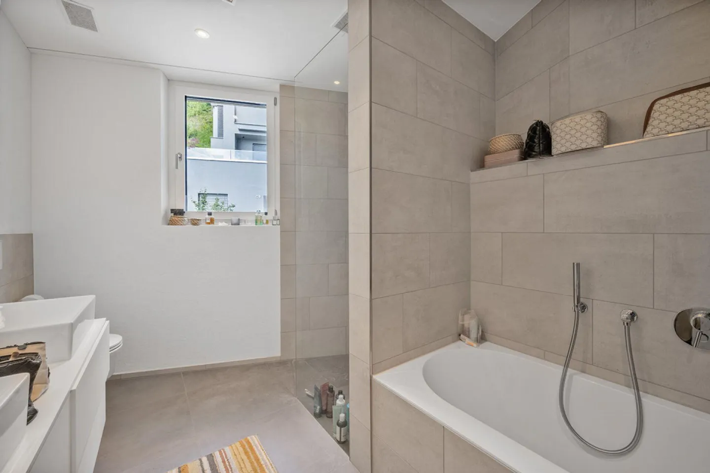 Vie de rêve avec vue sur le lac à Walchwil, SZ - Photo 8 sur 12