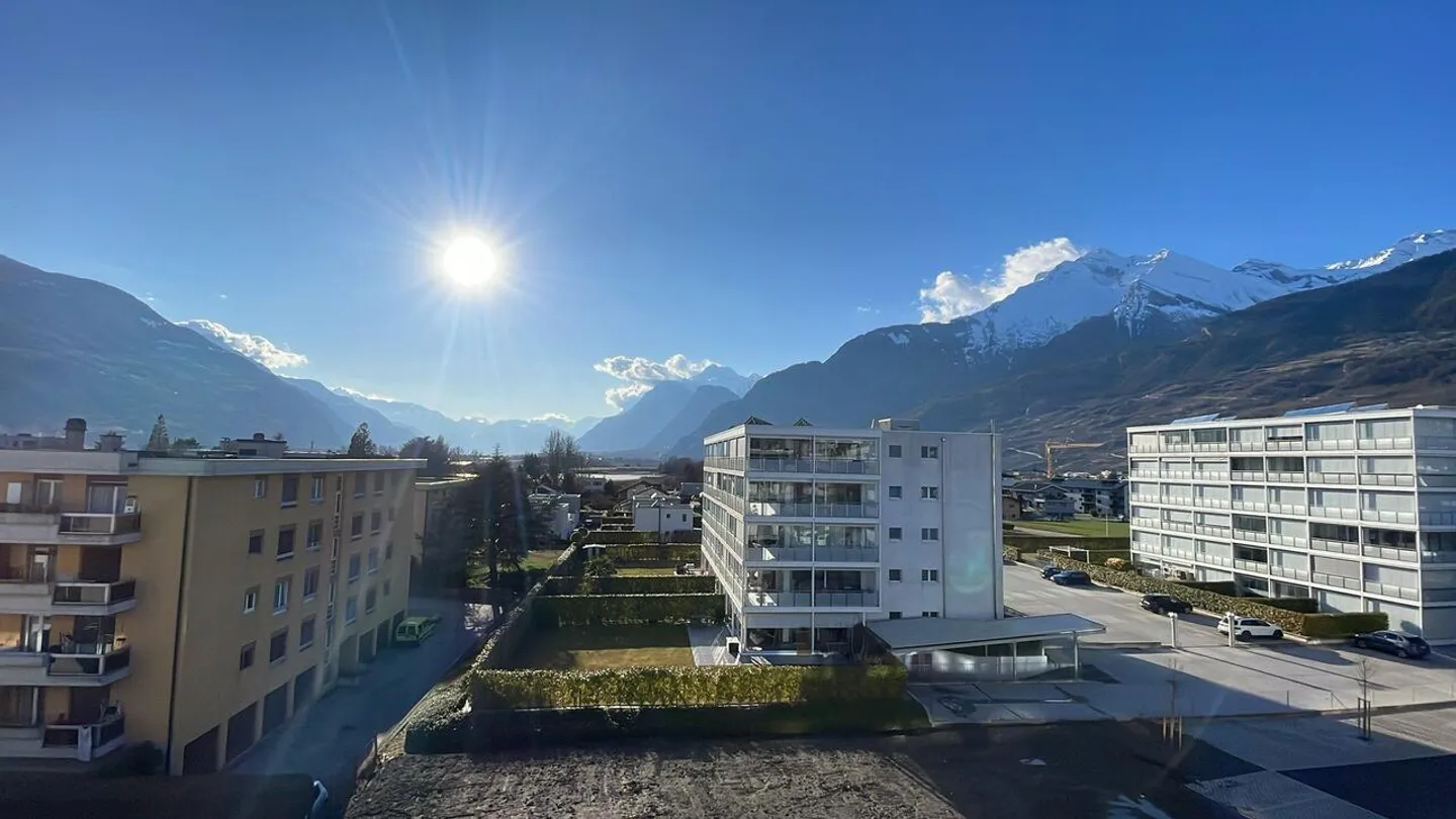 Magnifico attico di 4,5 locali con grande balcone - Foto 4 di 15