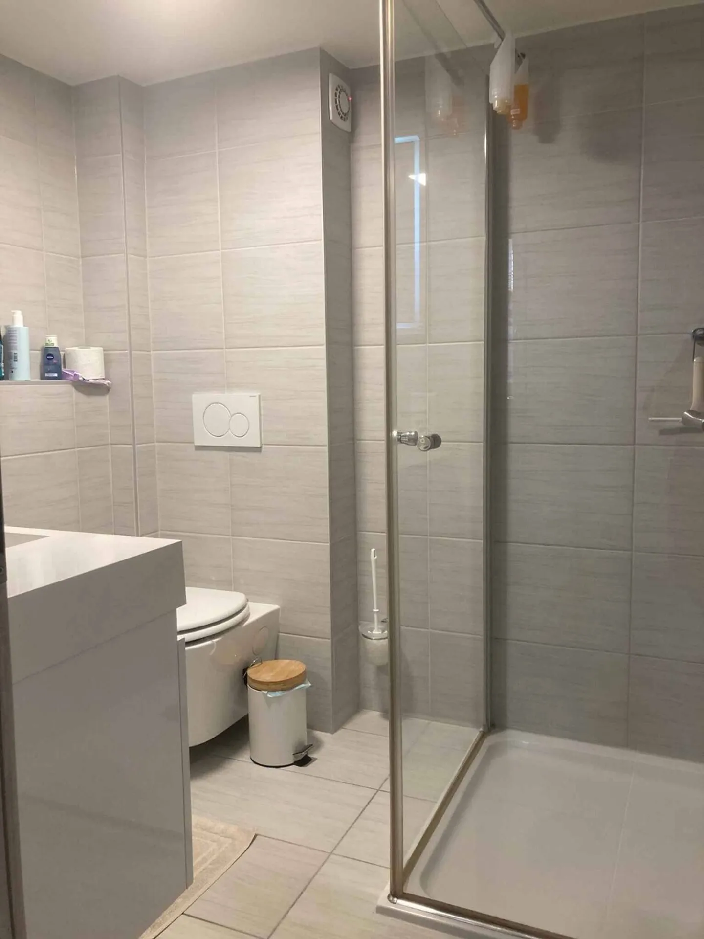 Vollständig wiederaufgebautes Dorfhaus. - Foto 9 von 12