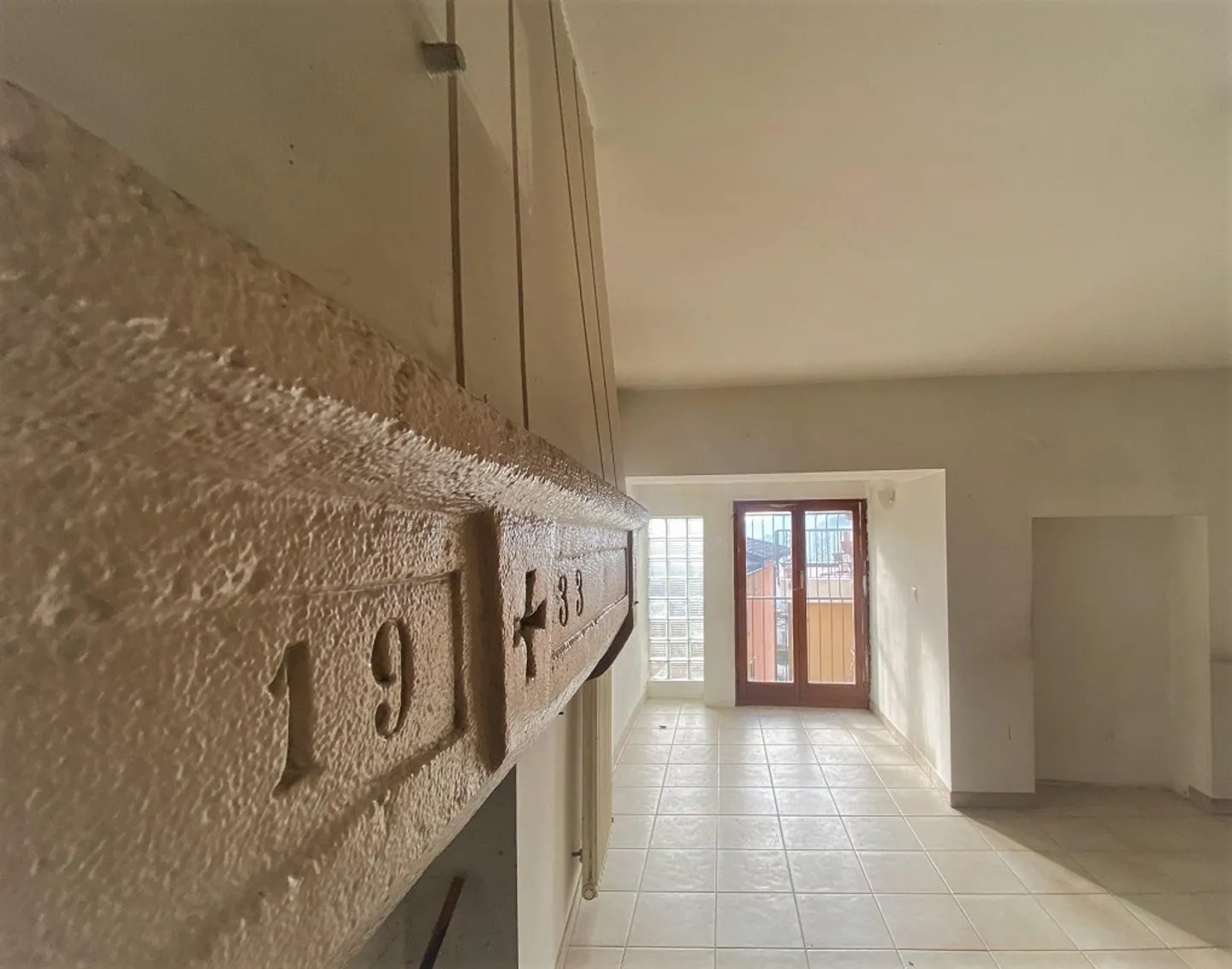 CASA D'EPOCA NEL NUCLEO CON MERAVIGLIOSA VISTA PANORAMICA - Foto 5 di 8