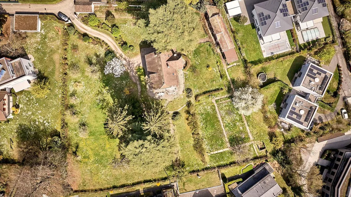 Exklusiv: Eigentum von über 5'200 m2 nahe der Stadtmitte - Foto 6 von 8