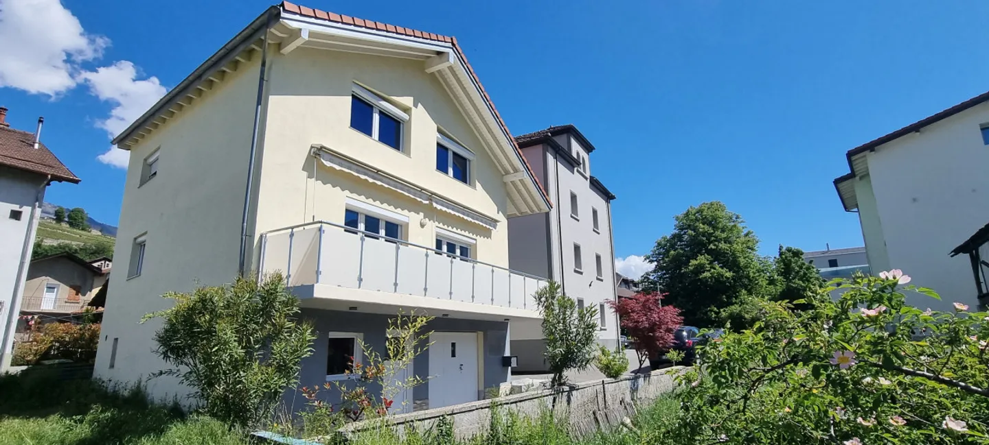 Elegante villa con un appartamento indipendente di 2 stanze - Foto 28 di 28
