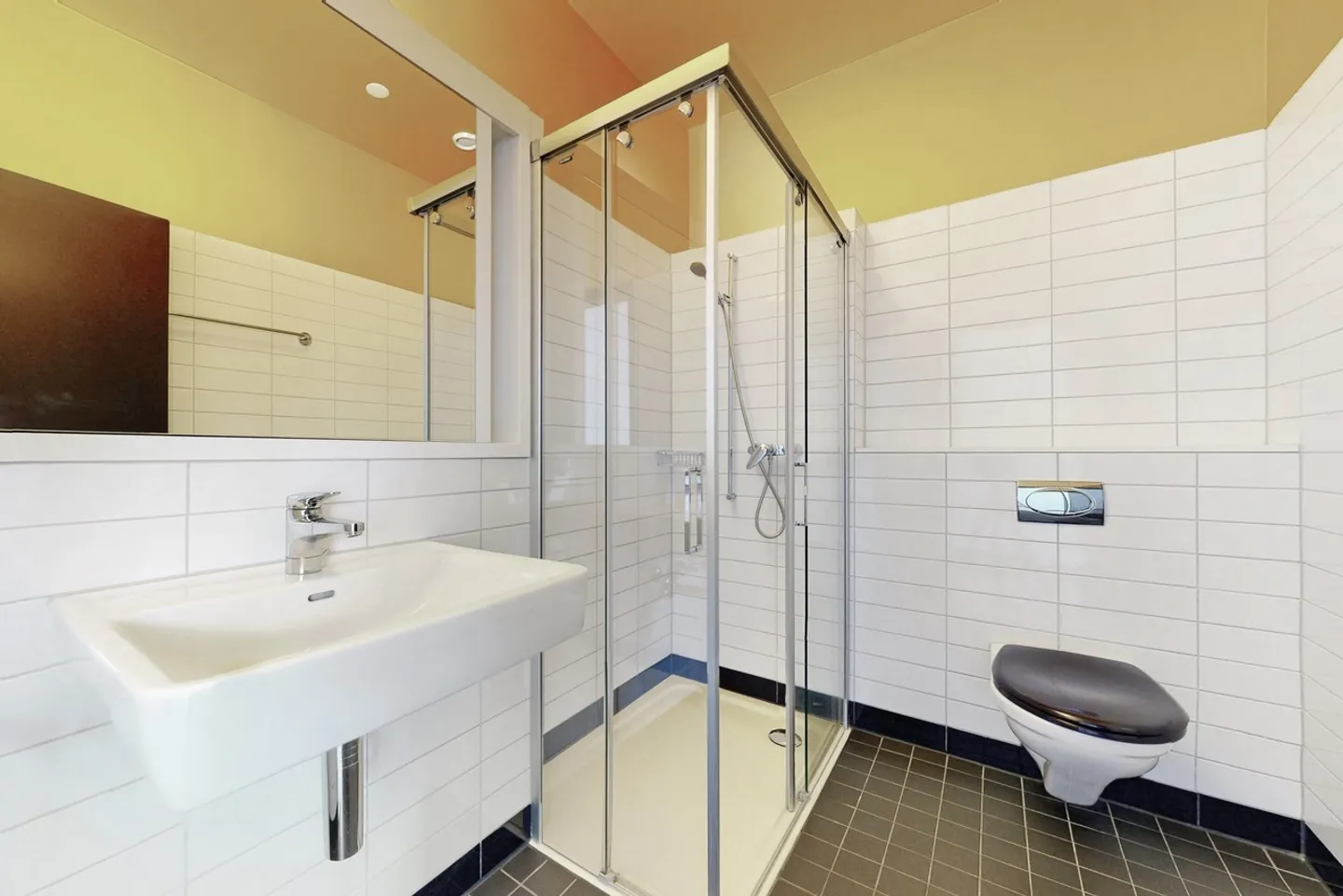 Modernes Apartment mit atemberaubendem Blick - Foto 8 von 9
