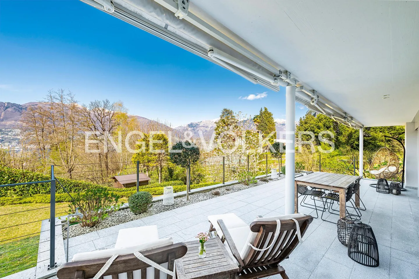 Appartamento giardino elegante nel verde - Foto 1 di 3