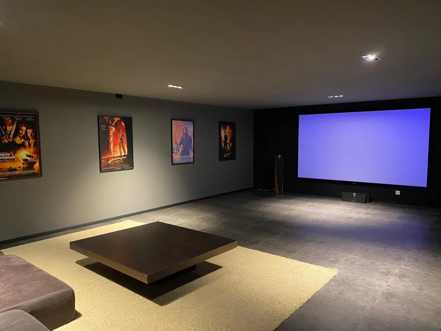 Beautiful Modern Villa - Photo 6 of 8