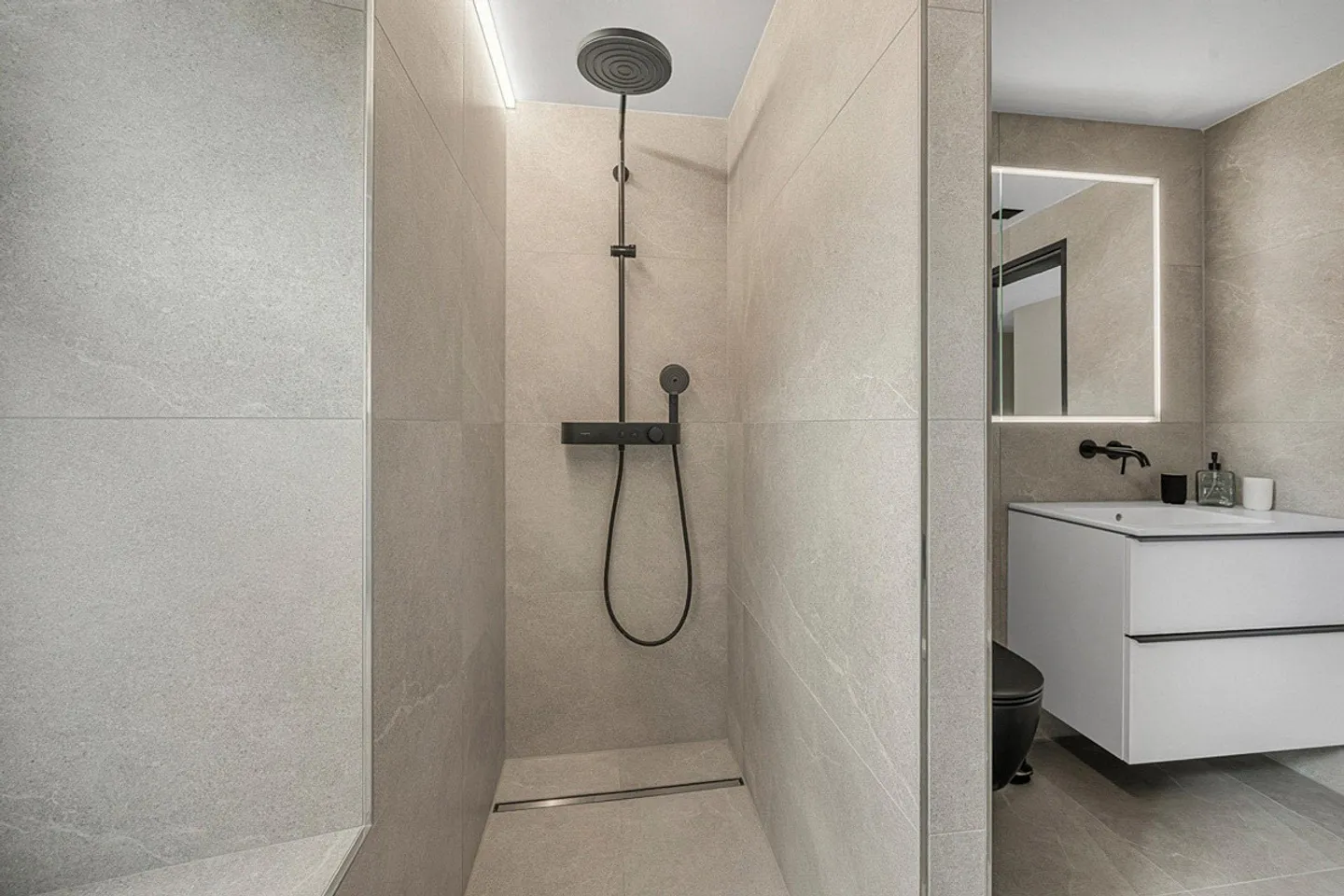 Appartement exclusif de 4,5 pièces - Photo 12 sur 18