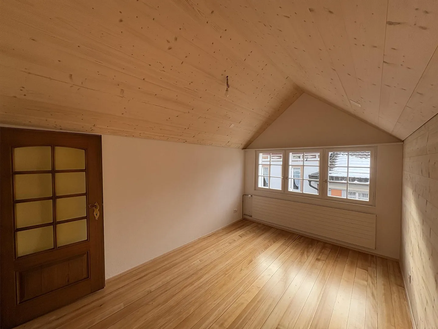 Im Dorfkern, frisch renovierte 3-Zimmer Maisonettewohnung mit Terrasse - Foto 13 von 19