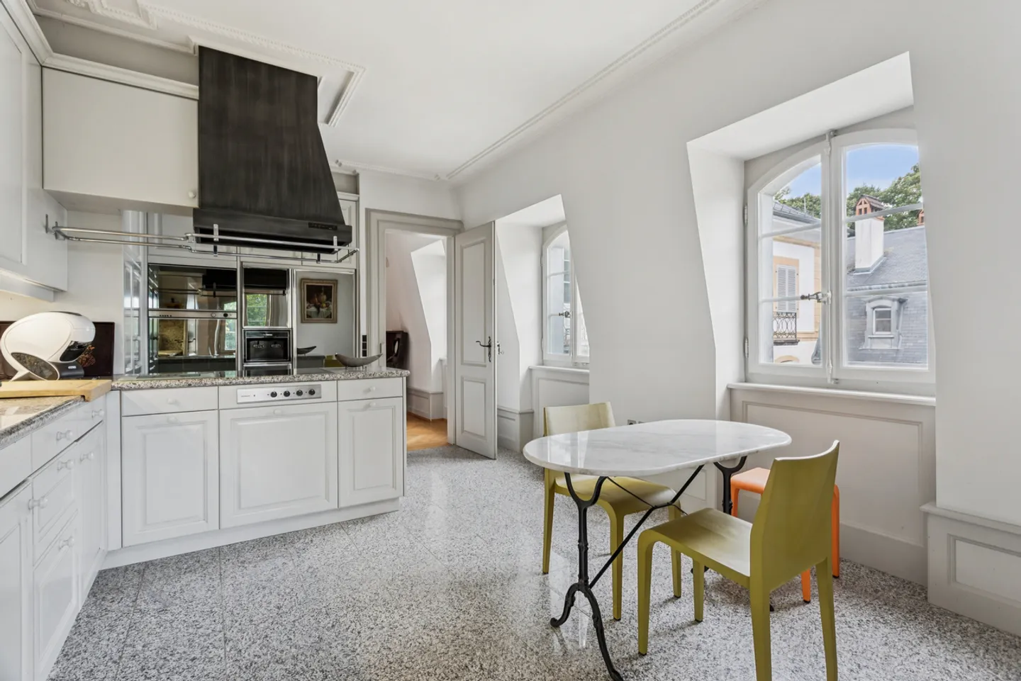 Splendid exceptional duplex just steps from the shores of Lake Murten - Photo 3 of 20