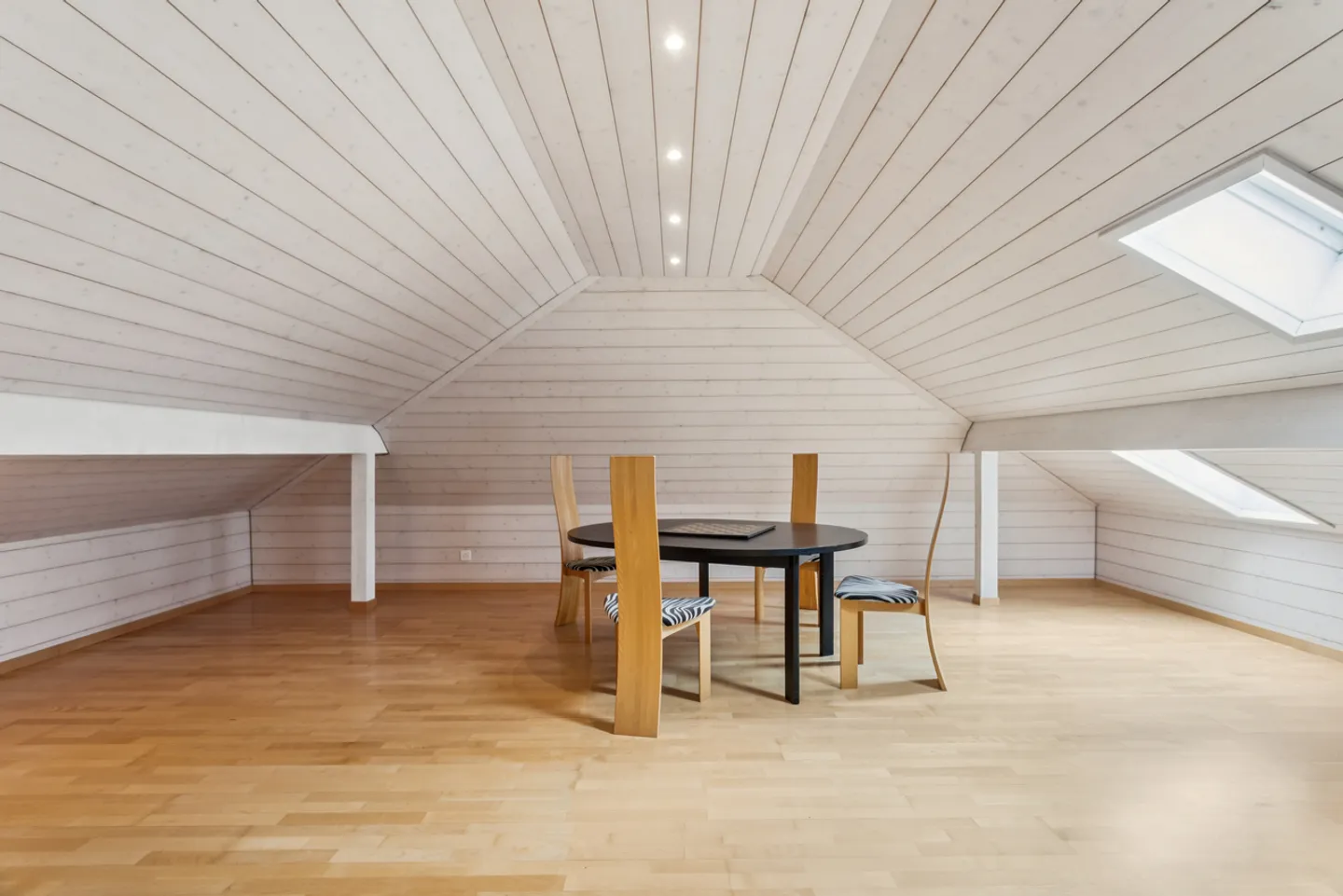 Splendid exceptional duplex just steps from the shores of Lake Murten - Photo 12 of 20