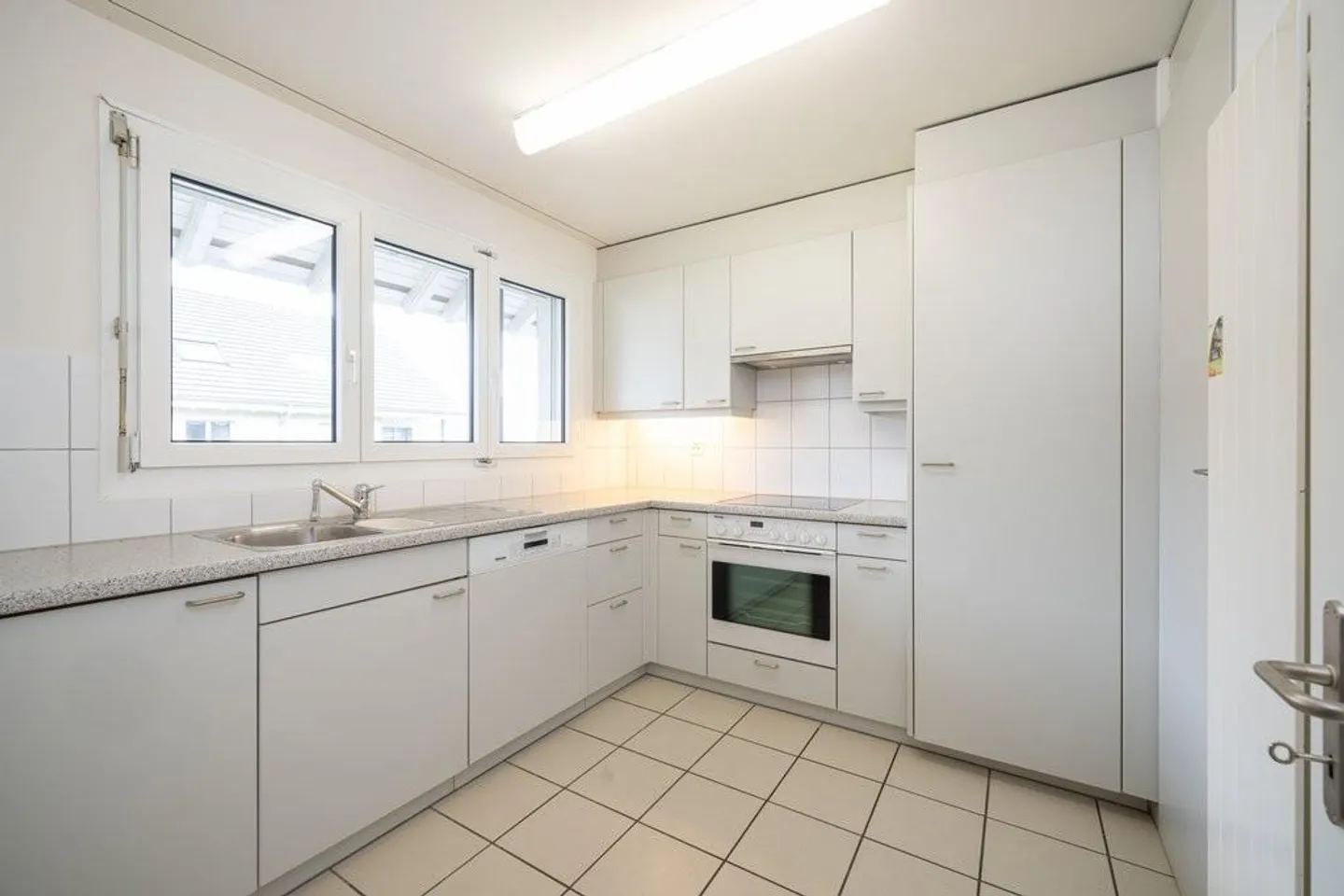 More space. More freedom. More home - on two floors. - Photo 2 of 12