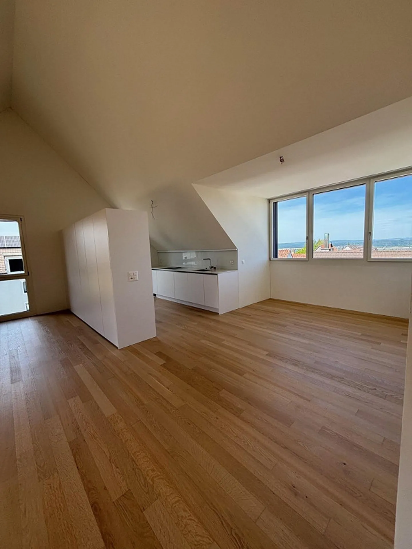 Moderner Loft Nahe dem See - Foto 4 von 9
