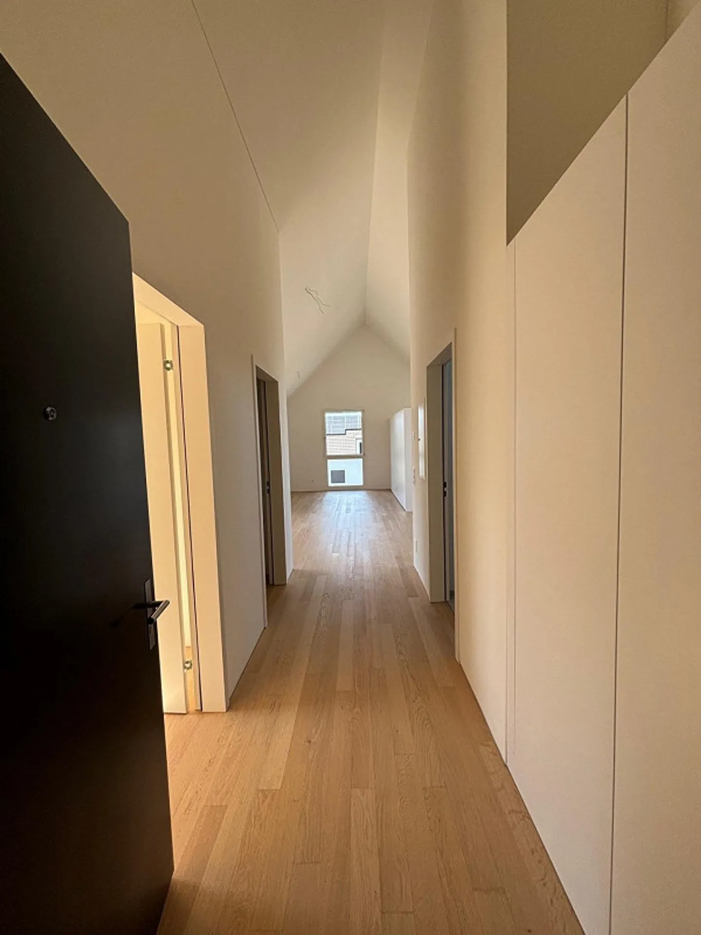 Moderner Loft Nahe dem See - Foto 8 von 9