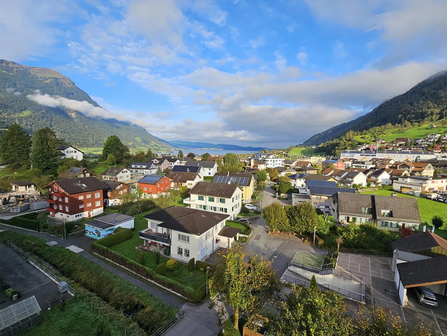 Appartamento unico di 4,5 stanze con vista mozzafiato direttamente a Zen - Foto 1 di 10