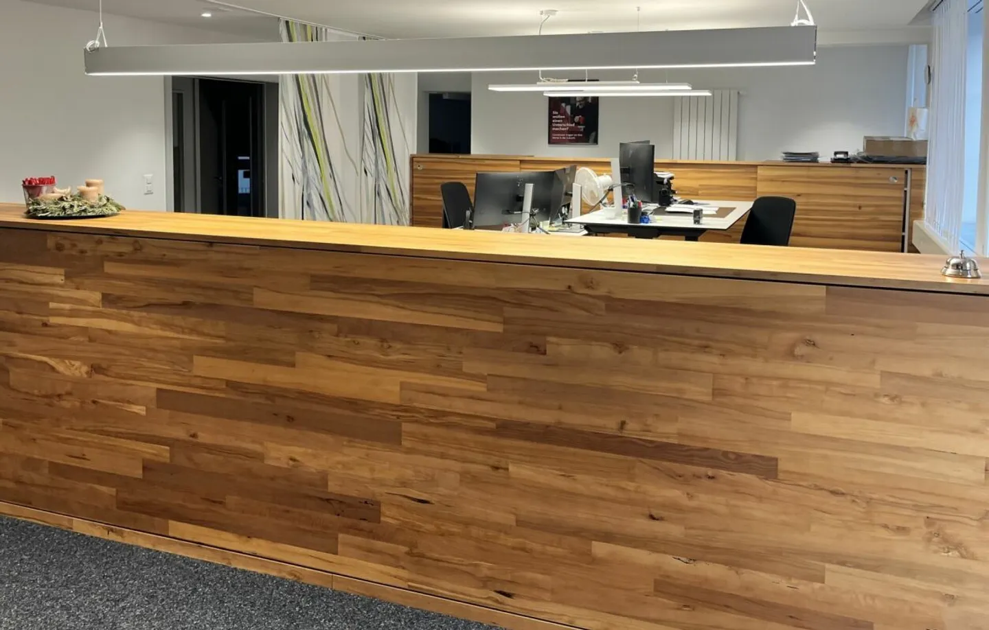 Edificio per uffici rappresentativo in ottima posizione - Foto 2 di 9