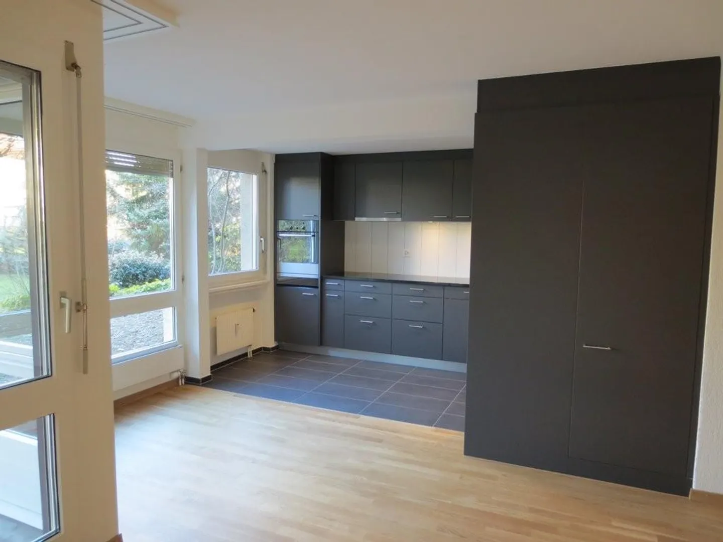 Central Living in Thun - Photo 4 of 10