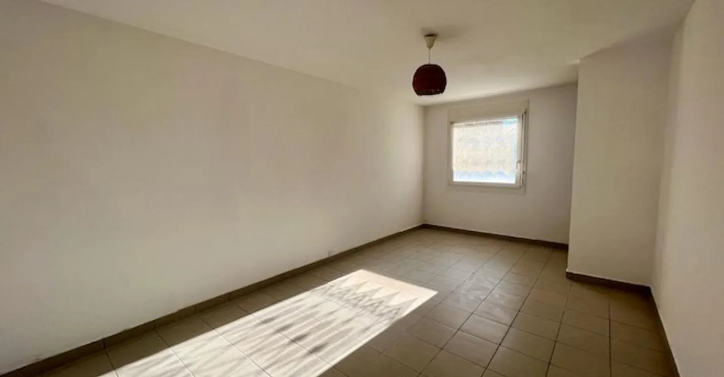 Offrez-vous cette superbe villa d'exception, avec vue sur le lac et les alpes - Foto 7 di 11