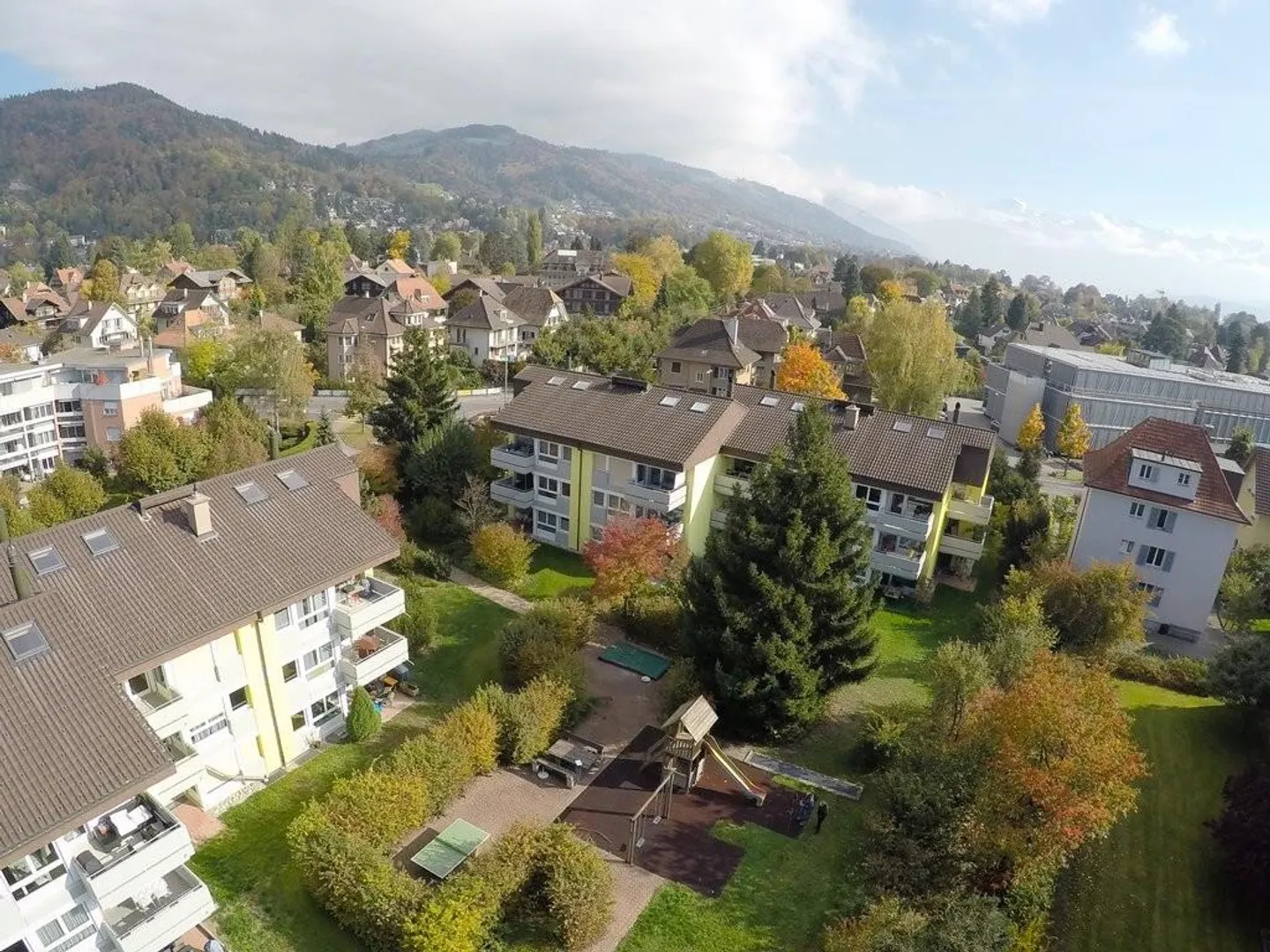 Central Living in Thun - Photo 3 of 10