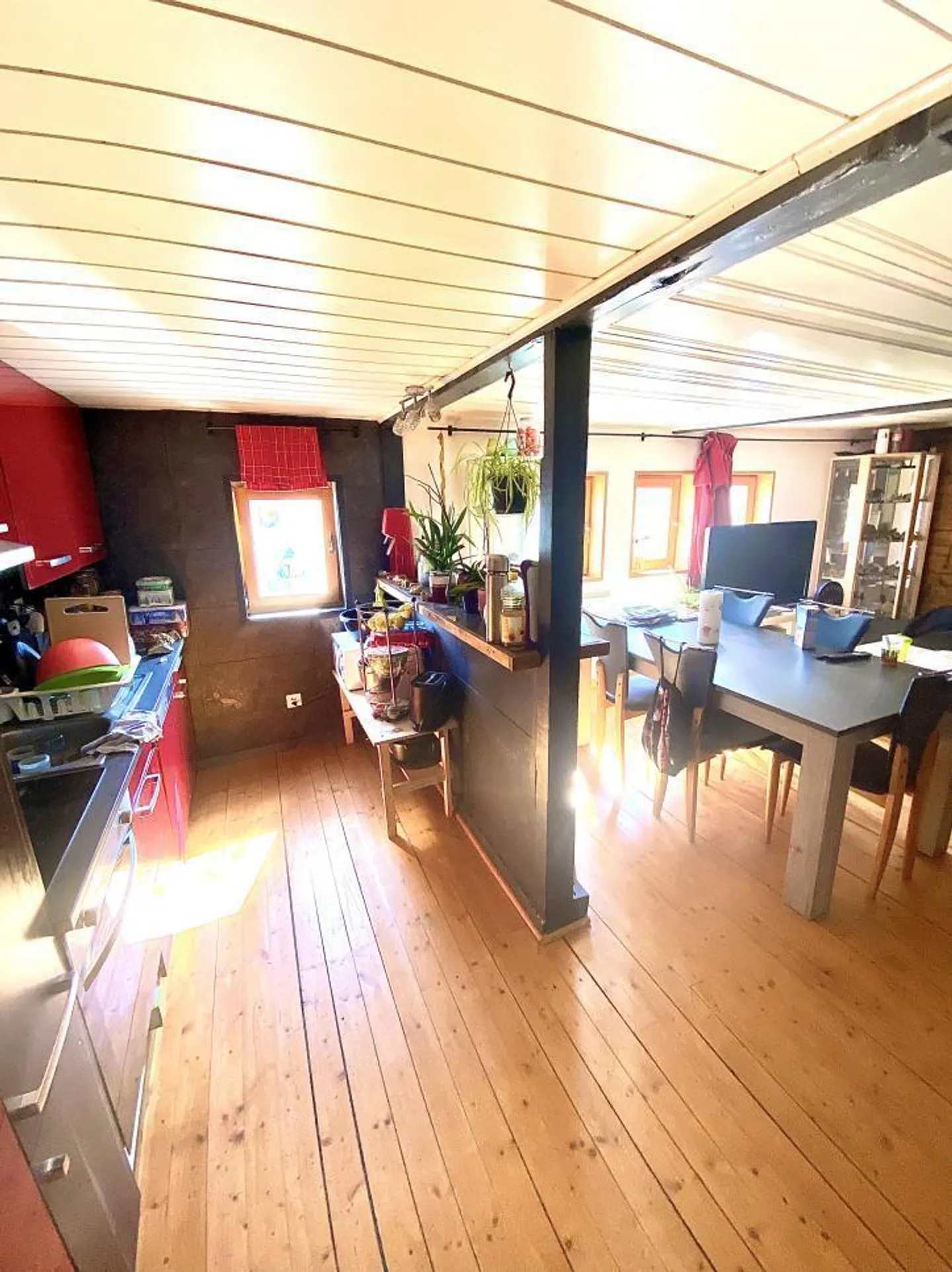 Piccola casa in affitto con 2 appartamenti con 4,5 stanze, affittata - Foto 9 di 13