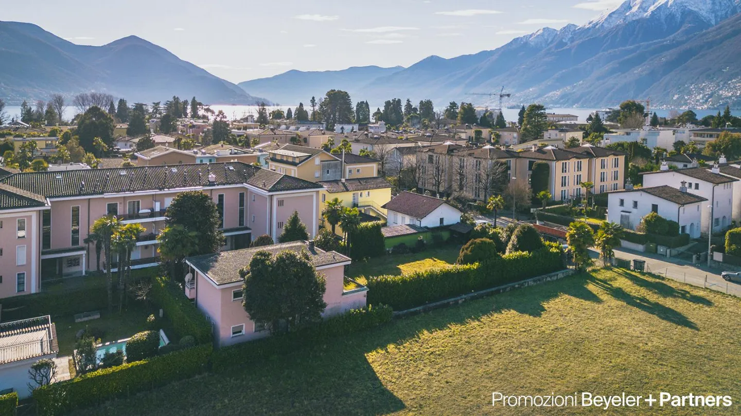 Nouvel appartement de 3,5 pièces à Ascona avec jardin et grande terrasse - Photo 1 sur 8