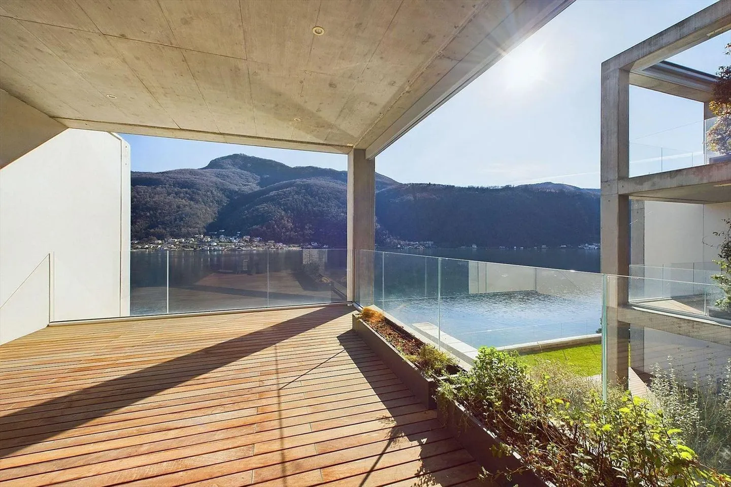 Morcote - Moderno Bijou in riva al lago | Morcote - "Meisterstück" direkt am See - Foto 1 di 13