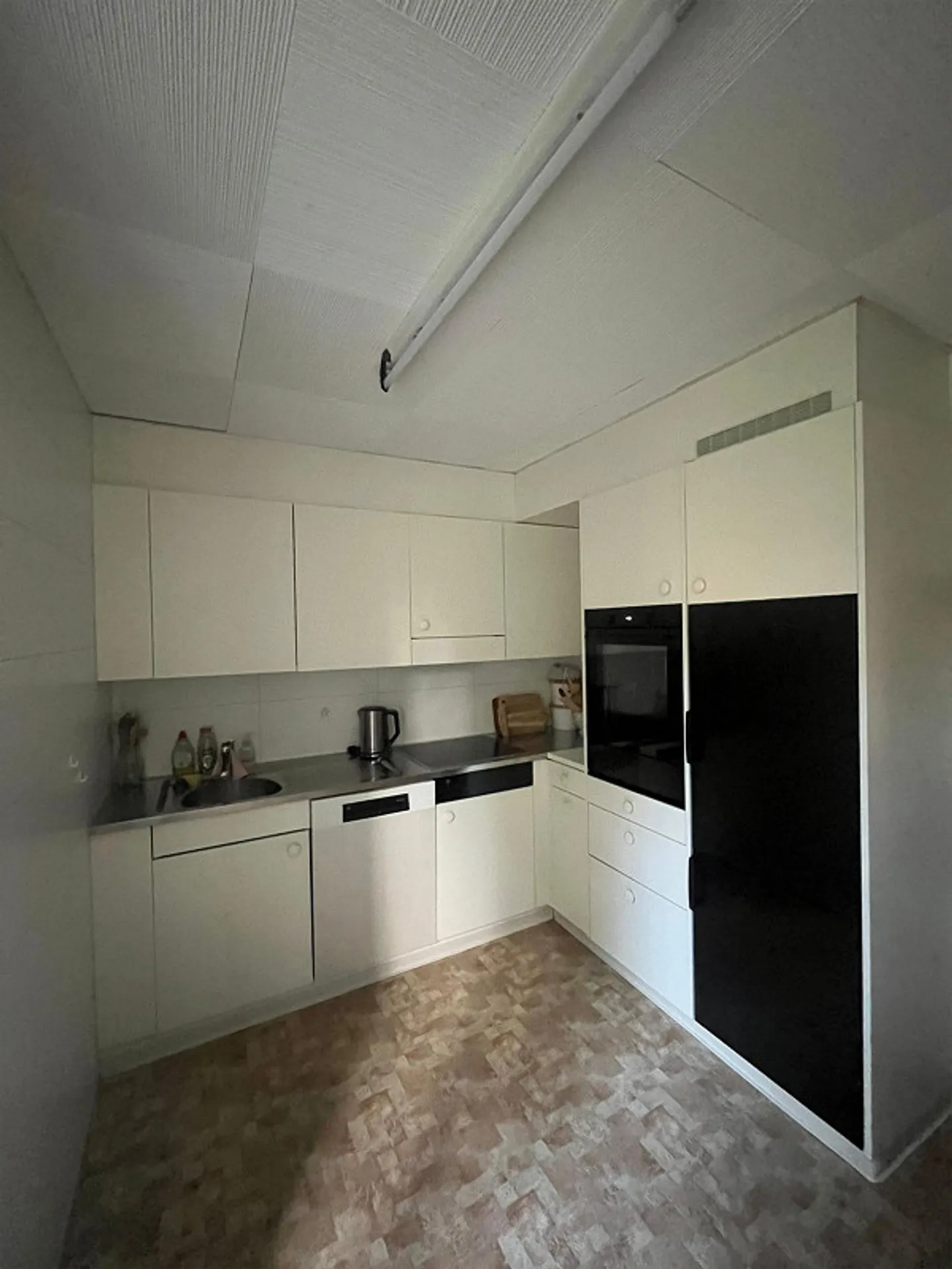 Temporary 4-Room Apartment, Bramberg (115sqm, 2100.- including utilities) - Photo 15 of 16