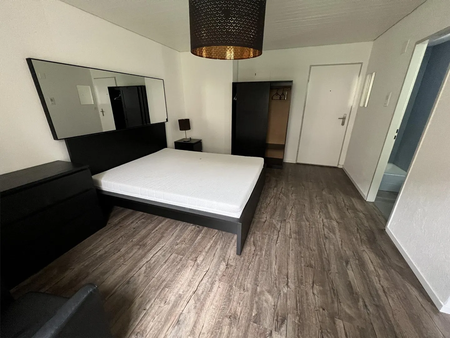 Monolocale arredato in una posizione molto centrale - Foto 2 di 7