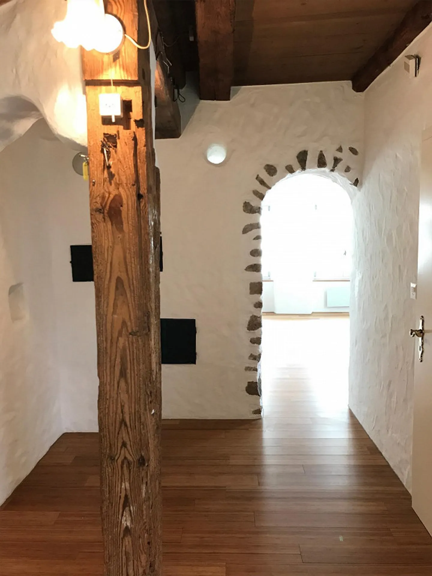 2,5 Zimmer Altbauwohnung in Döttingen sucht Nachmieter - Foto 3 von 19