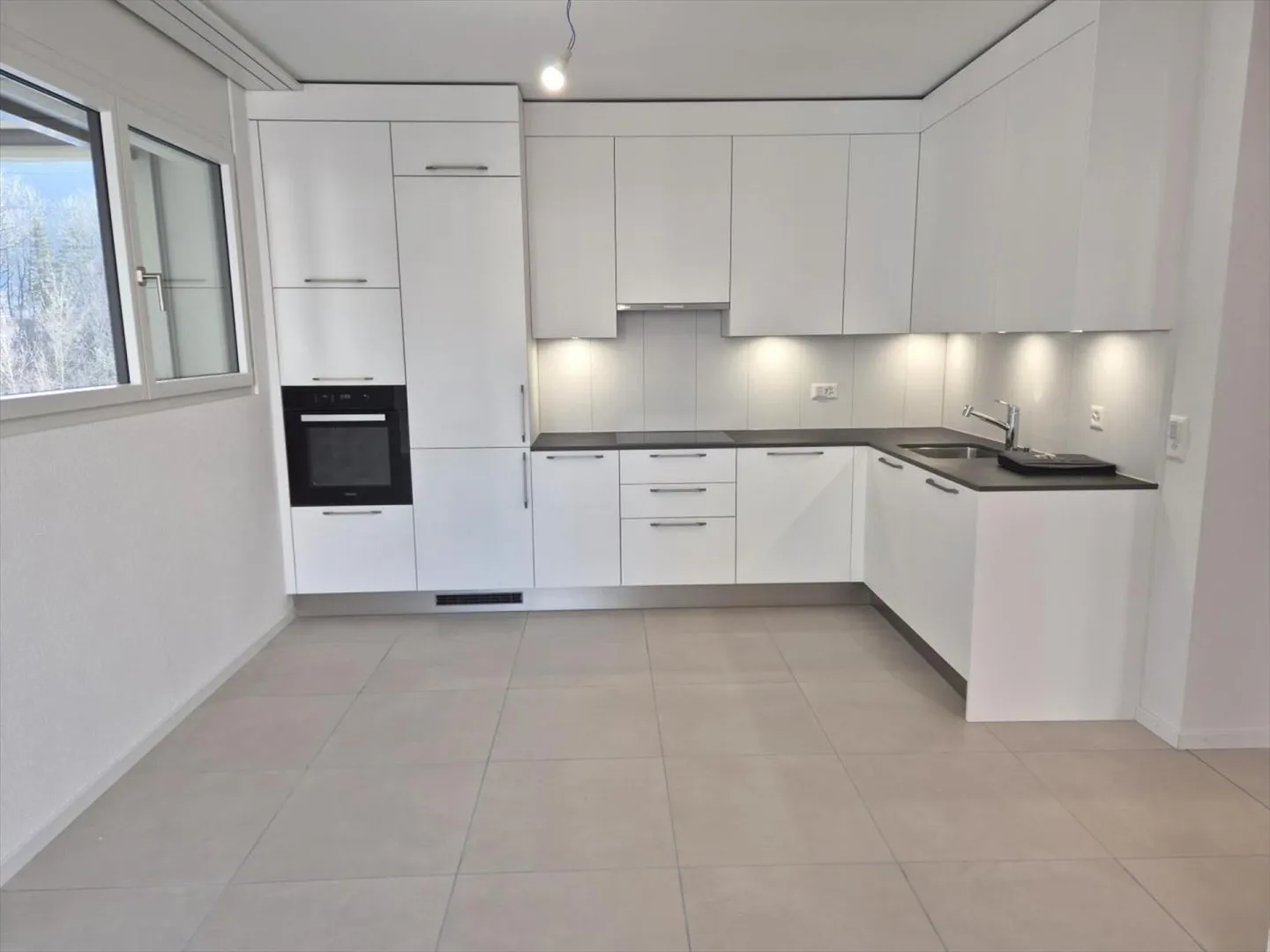 Berges 3 - 2.5 room apartment on the 2nd floor - Photo 4 of 8