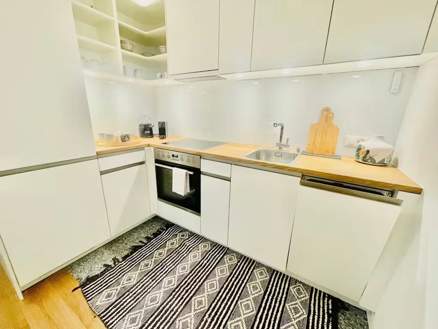 Charmante Wohnung in Zürich - Foto 1 von 10