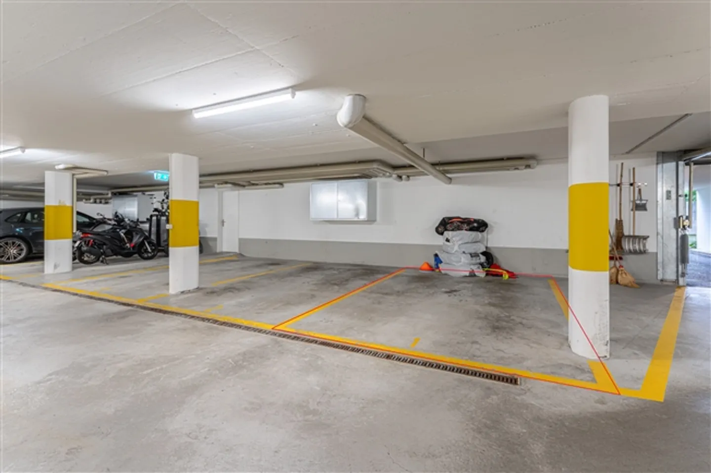 Moderne 4.5-Zimmer-Wohnung mit Balkon - Foto 11 von 13