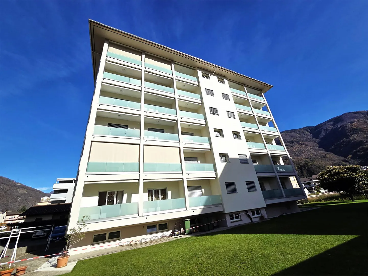 4.5-Zimmer-Wohnung in strategischer Lage in Bellinzona - Foto 1 von 11