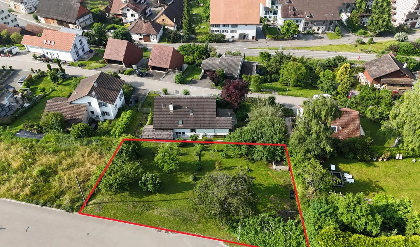 Terrain constructible attrayant en pente sud - Espace pour votre projet résidentiel - Photo 5 sur 6