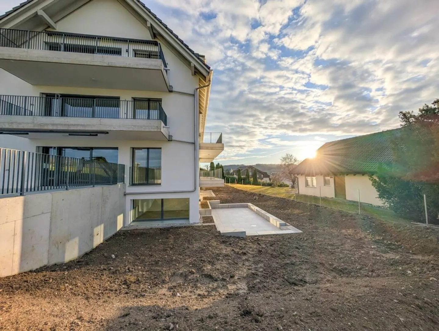 Vivere in famiglia con giardino e tanto spazio di stoccaggio - Foto 10 di 19