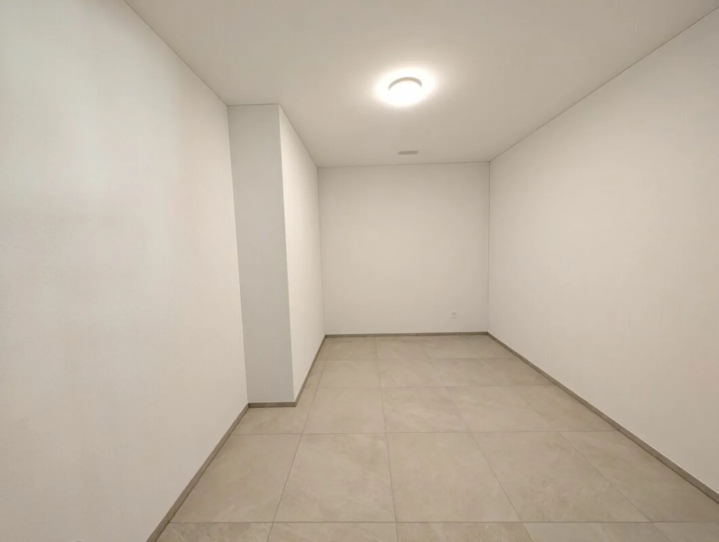 Vivere in famiglia con giardino e tanto spazio di stoccaggio - Foto 12 di 19