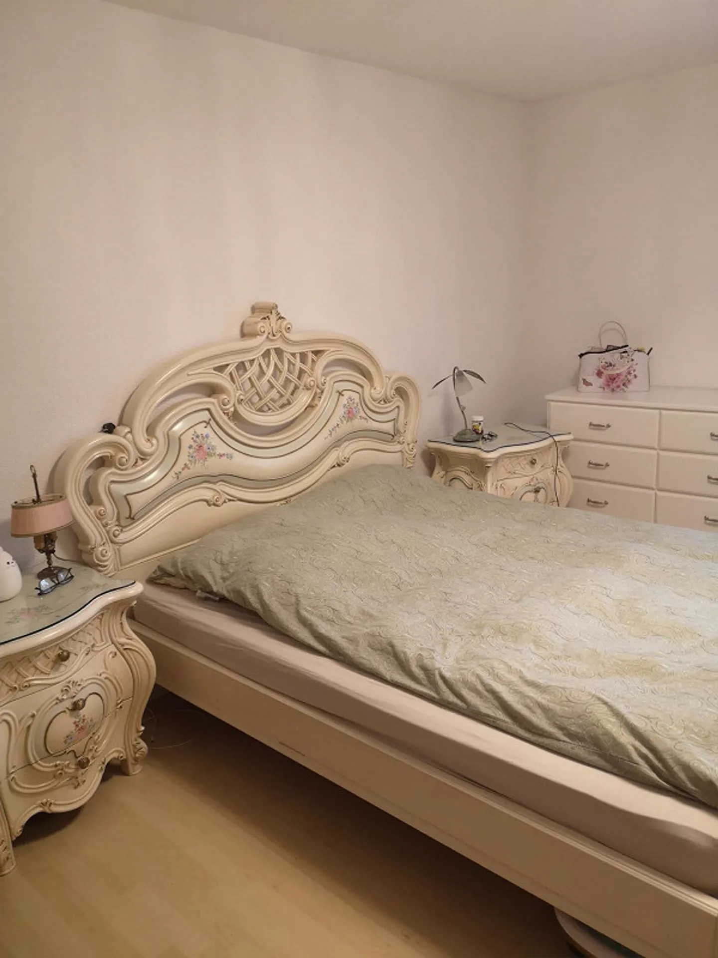 per bellissimo duplex di 5,5 stanze il 01.12.2025 - Foto 6 di 23