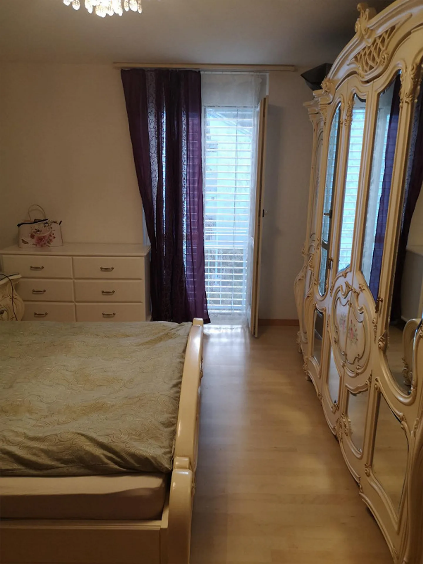per bellissimo duplex di 5,5 stanze il 01.12.2025 - Foto 7 di 23