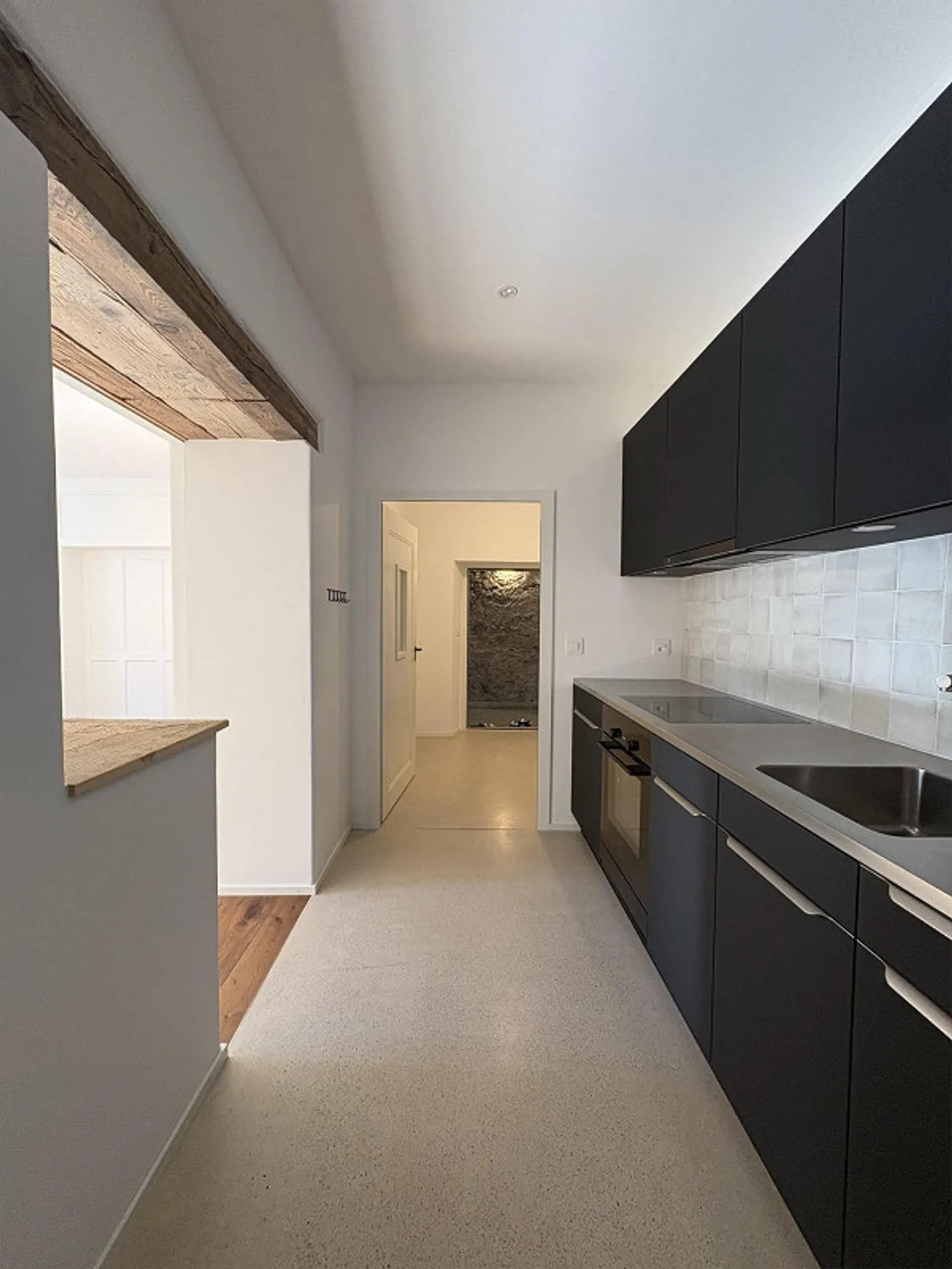 Modern 2.5 Room Apartment with Old Building Flair - Photo 1 of 7