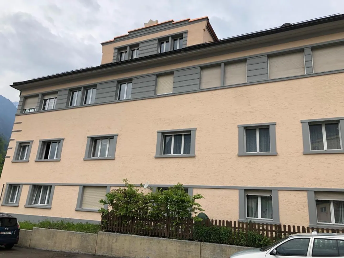 4 1/2 Zimmer Wohnung an ruhiger zentraler Lage - Foto 1 von 18
