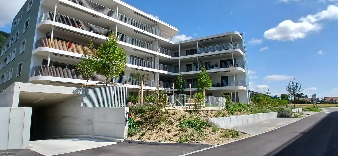Modernes Apartment mit Loggia - Foto 1 von 9