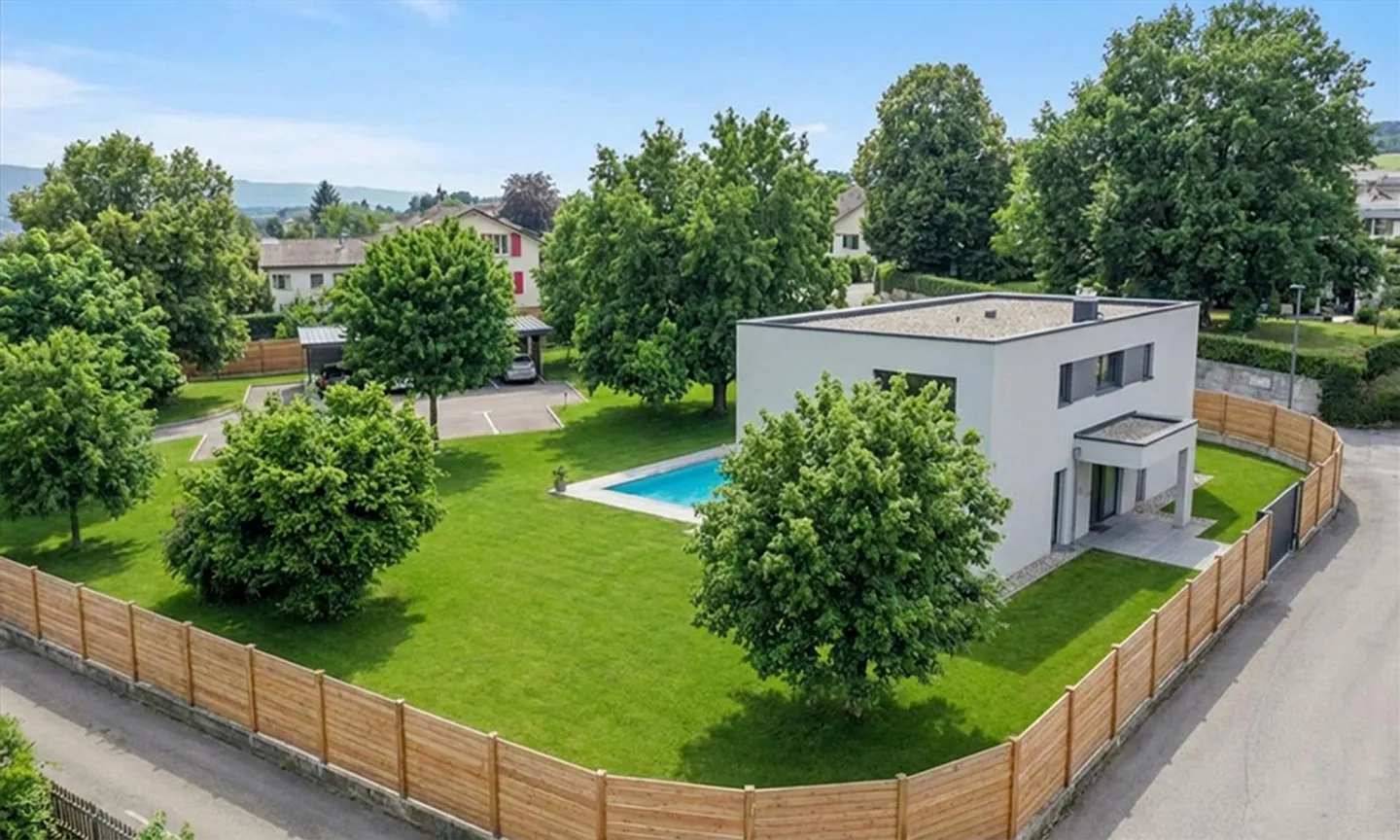 SUNNY LAND R2 OF 990 SQM FOR VILLAS IN PAZZALLO - Photo 4 of 6