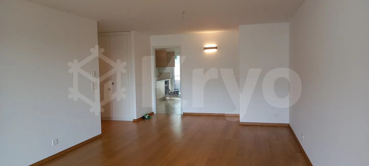 For rent 4.5-room apartment on the 5th floor - Photo 7 of 12
