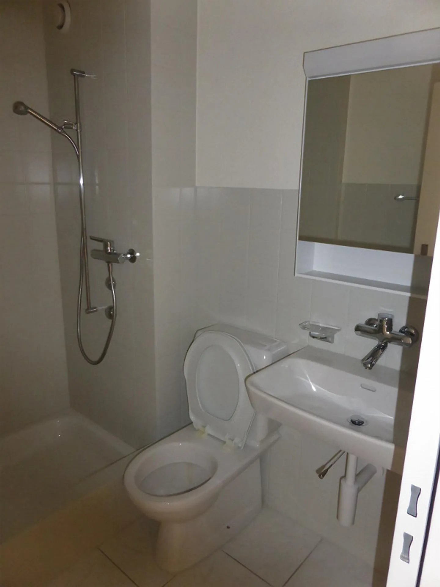 Appartement de rez-de-chaussée rénové de 4,5 pièces - Photo 11 sur 11