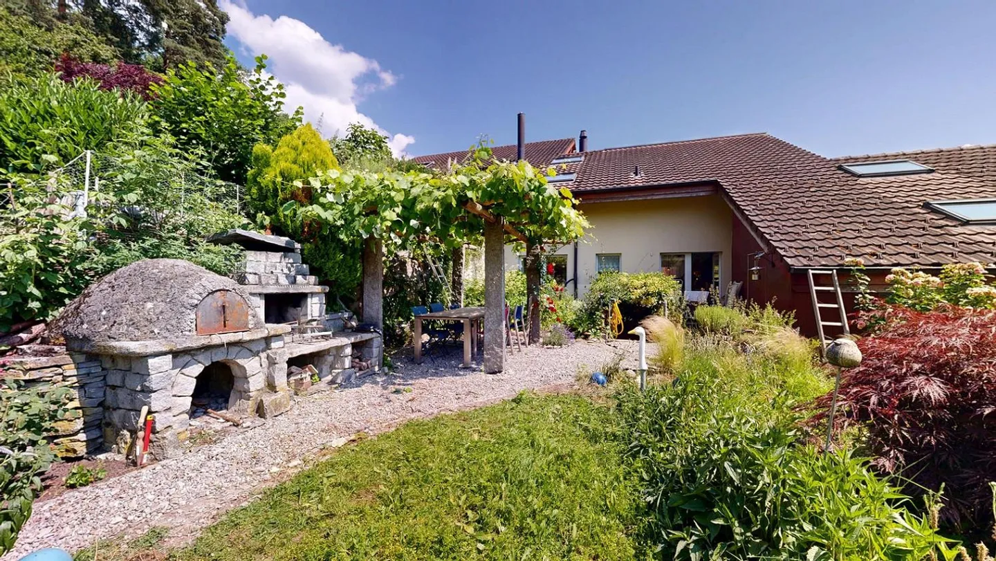 Casa a schiera di 5 ½ (6) stanze a Oberhofen sul lago di Thun - Foto 3 di 13