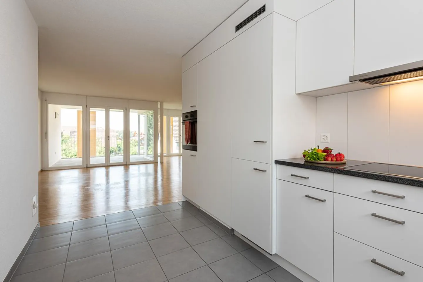 Attractive apartment in a green and quiet location - Photo 7 of 13