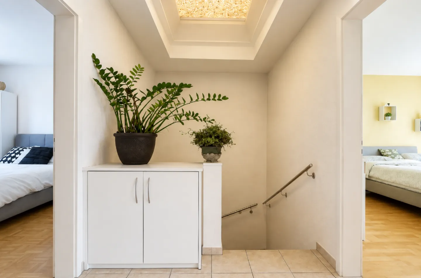 Maison individuelle spacieuse avec garage, beaucoup d'espace et belle disposition des pièces - Photo 9 sur 22